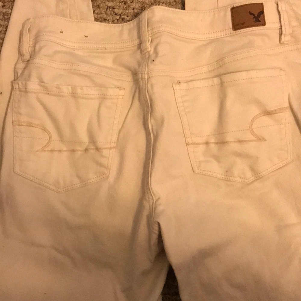 American Eagle White Patchwork Jeans - image 3